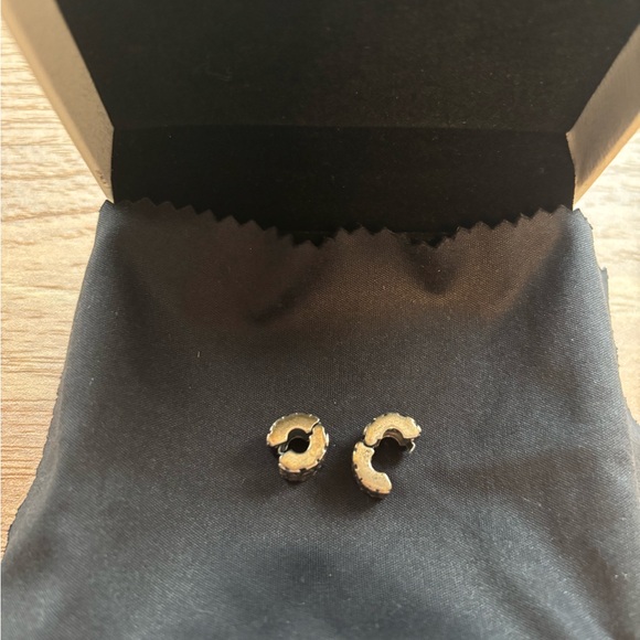 Pandora Silver Clips - Picture 3 of 3